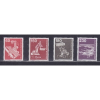 , 1978, .    . 4 .  990-994