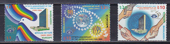 , 1995, 50  . 3 .  536-538