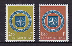 , 1959, 10  . 2 .  604-605